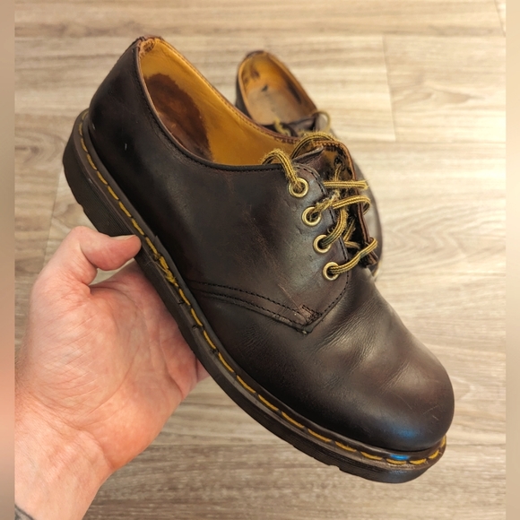 Dr. Martens Other - Vintage Dr. Martens low made in England boots 9